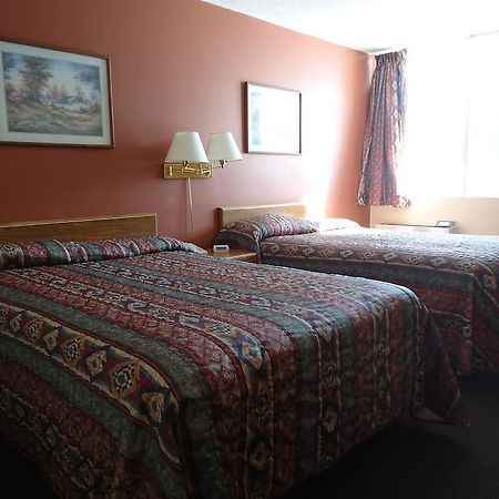 Canadian Motor Hotel Sault Ste. Marie Phòng bức ảnh