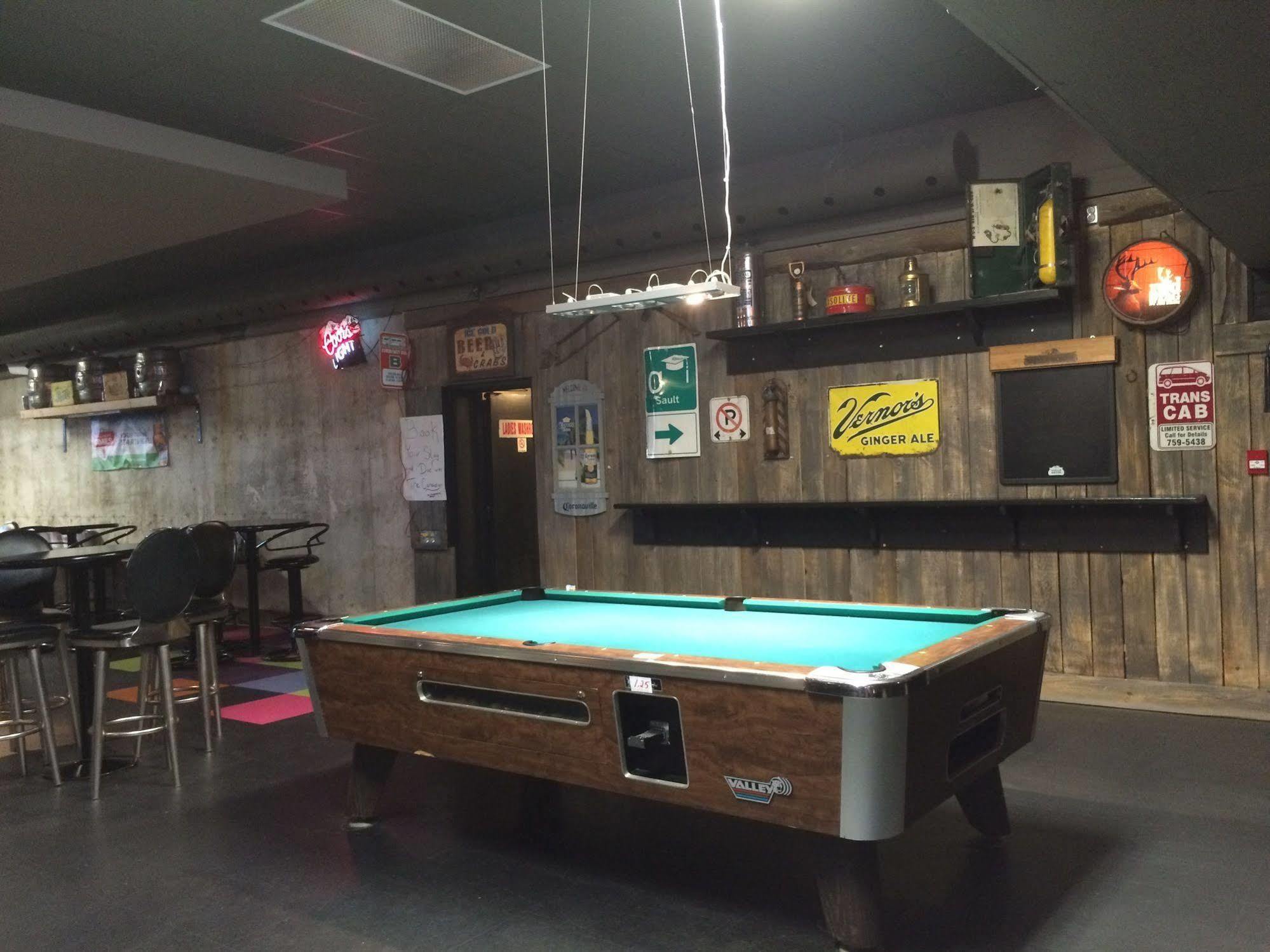 Canadian Motor Hotel Sault Ste. Marie Ngoại thất bức ảnh