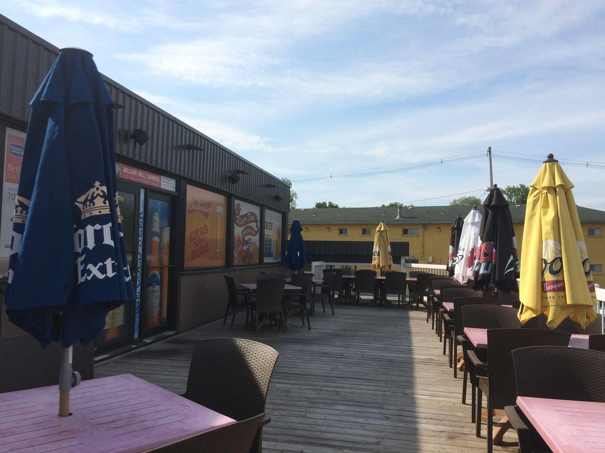 Canadian Motor Hotel Sault Ste. Marie Ngoại thất bức ảnh
